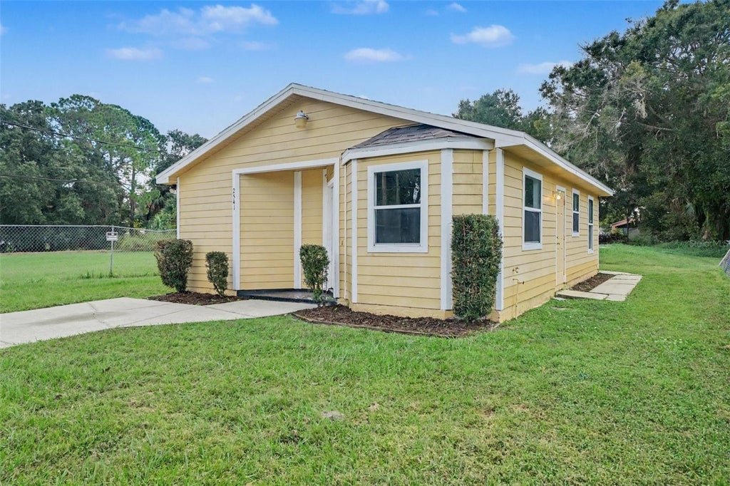 Photo of 2541 Crawford Drive, Sanford, FL 32771 (MLS # O6450468)