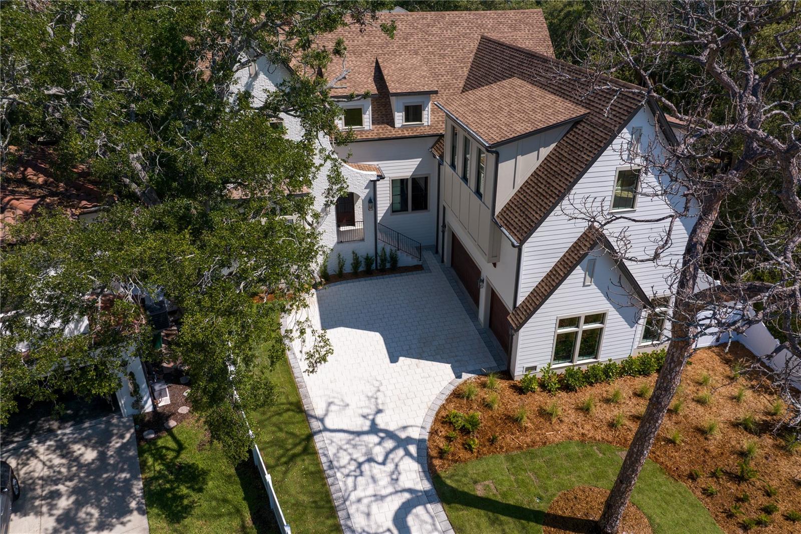 SUNSET PARK - Residential