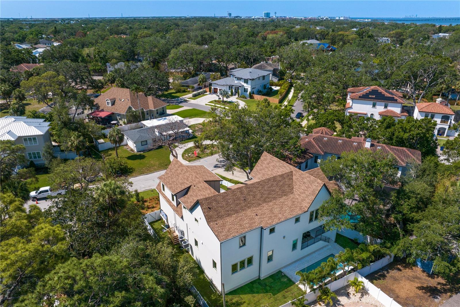 SUNSET PARK - Residential