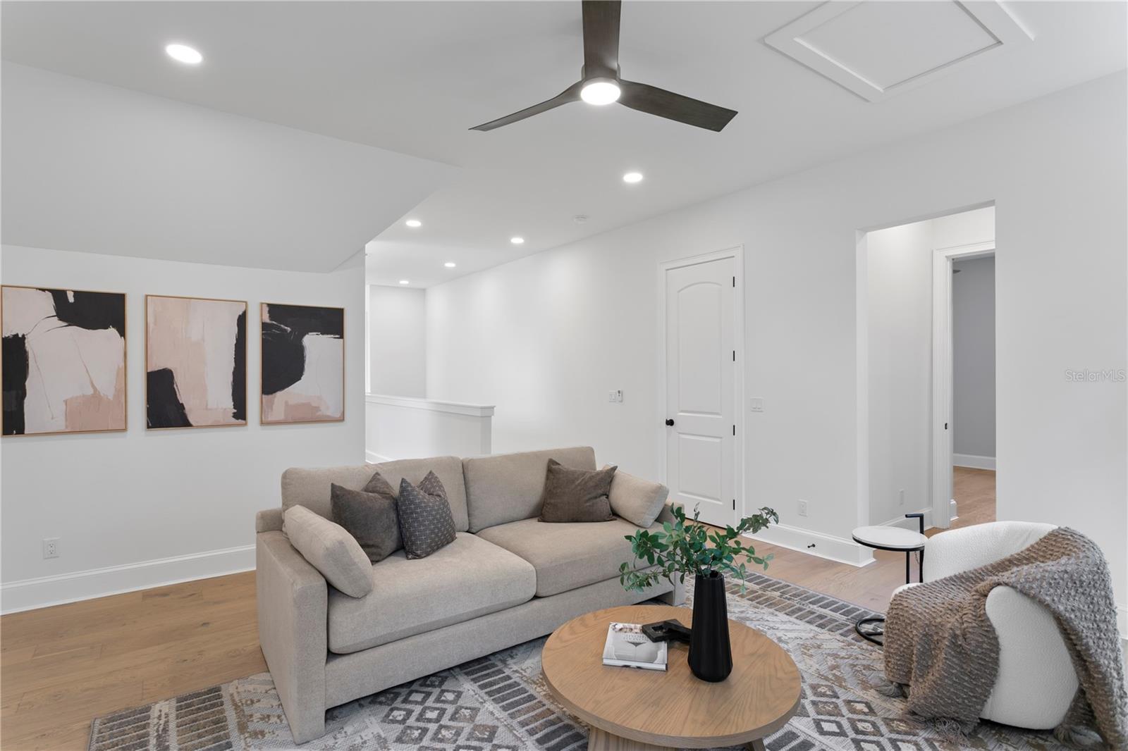 SUNSET PARK - Residential