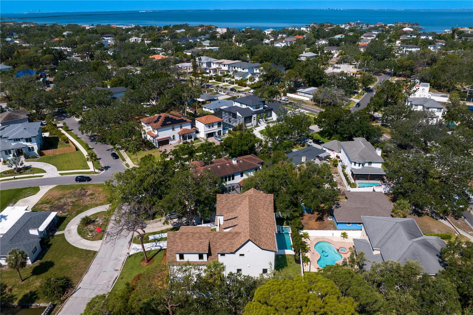 SUNSET PARK - Residential