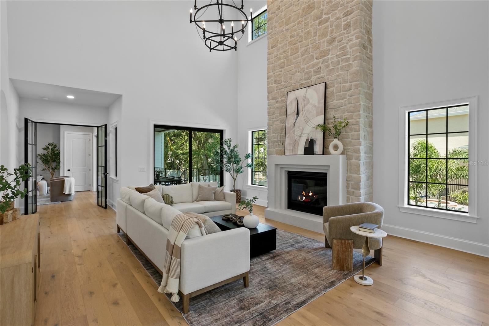 SUNSET PARK - Residential