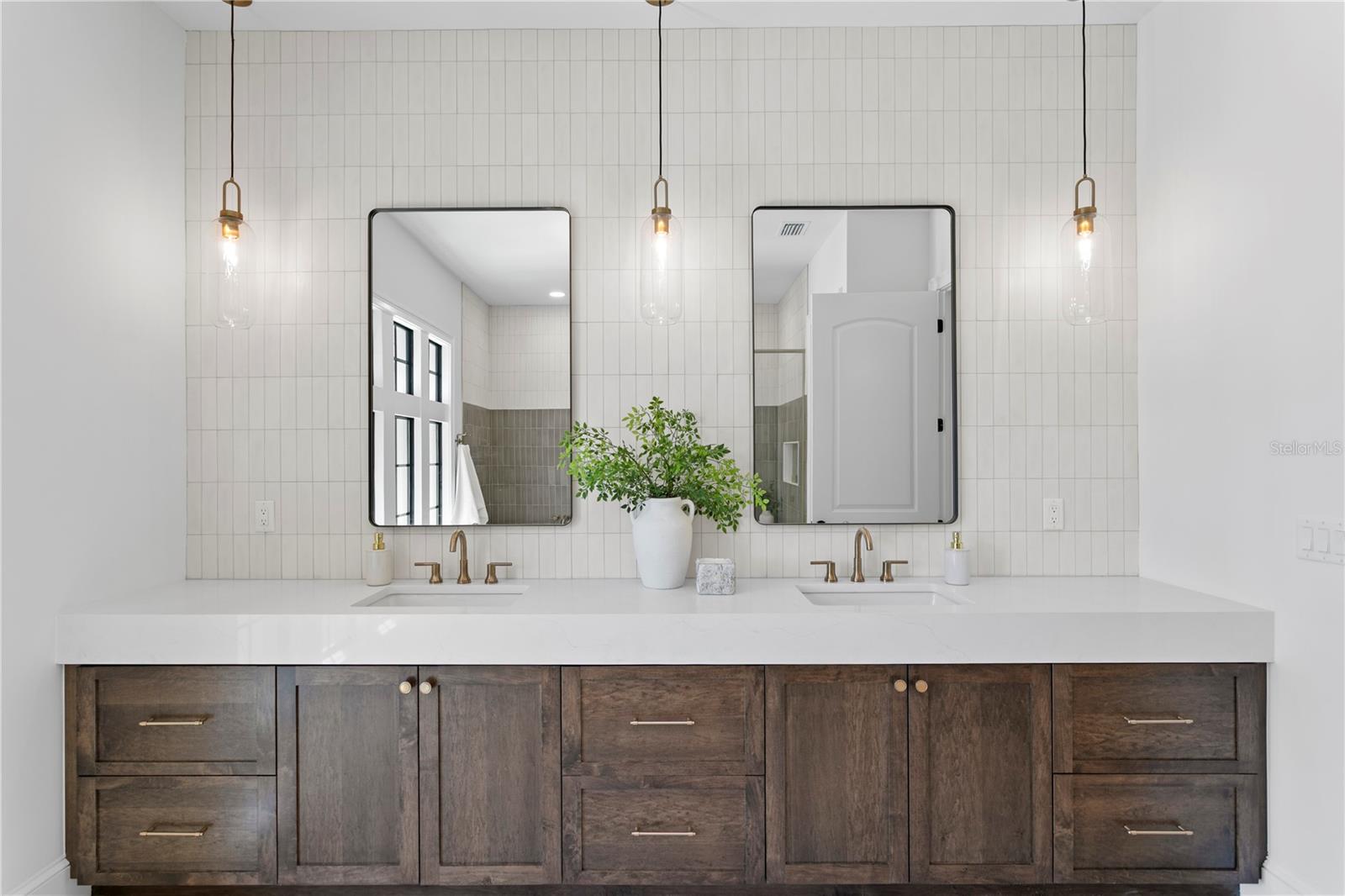 SUNSET PARK - Residential