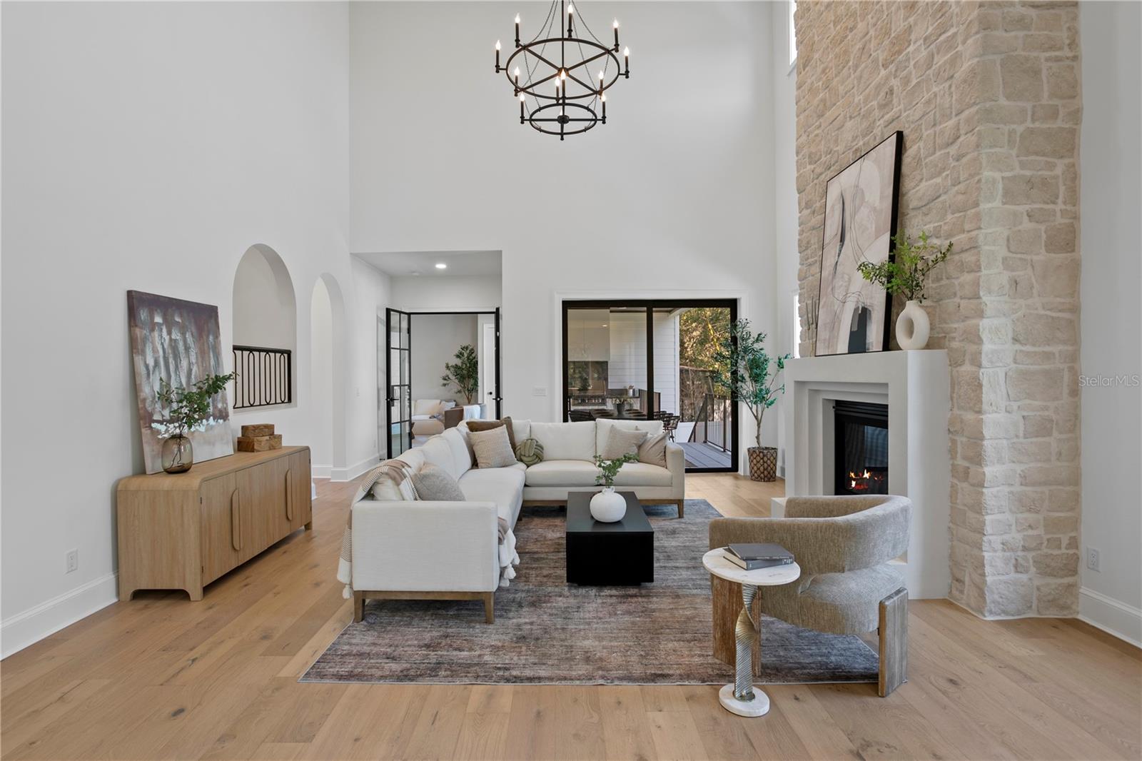 SUNSET PARK - Residential