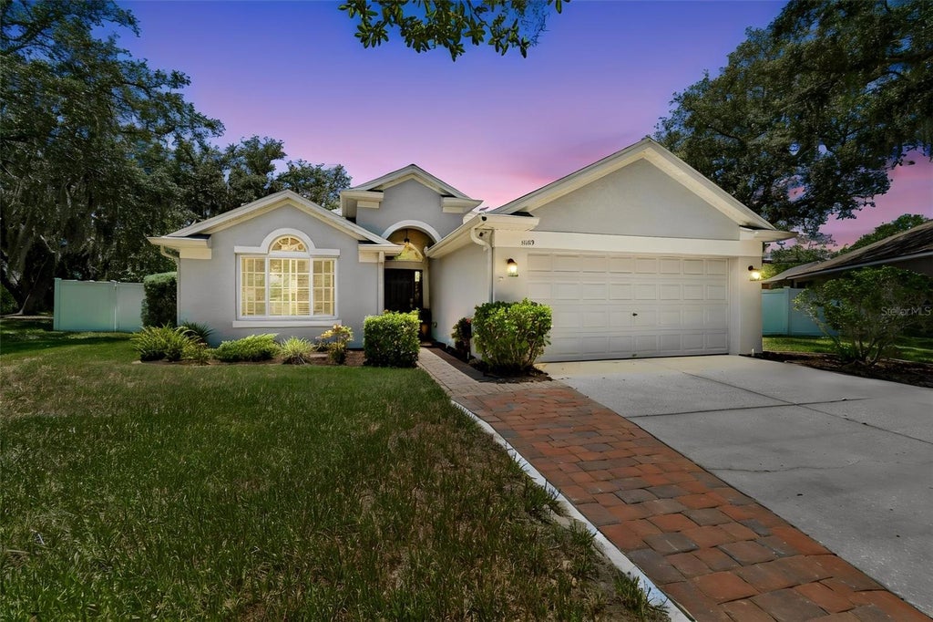 Photo of 11129 Bridgecreek Drive, Riverview, FL 33569 (MLS # TB8522041)