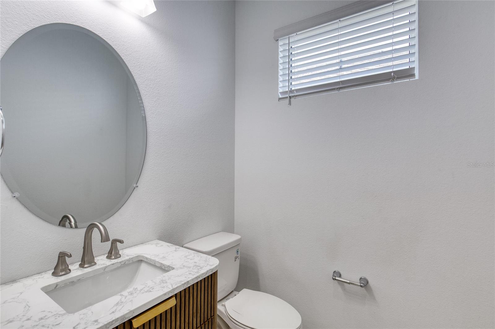 LATITUDE/DAYTONA BEACH CLOAR - Residential