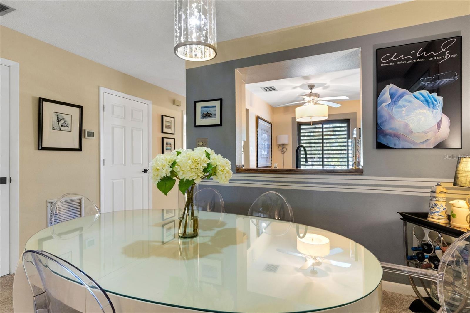 VILLAGE LAKE - Residential