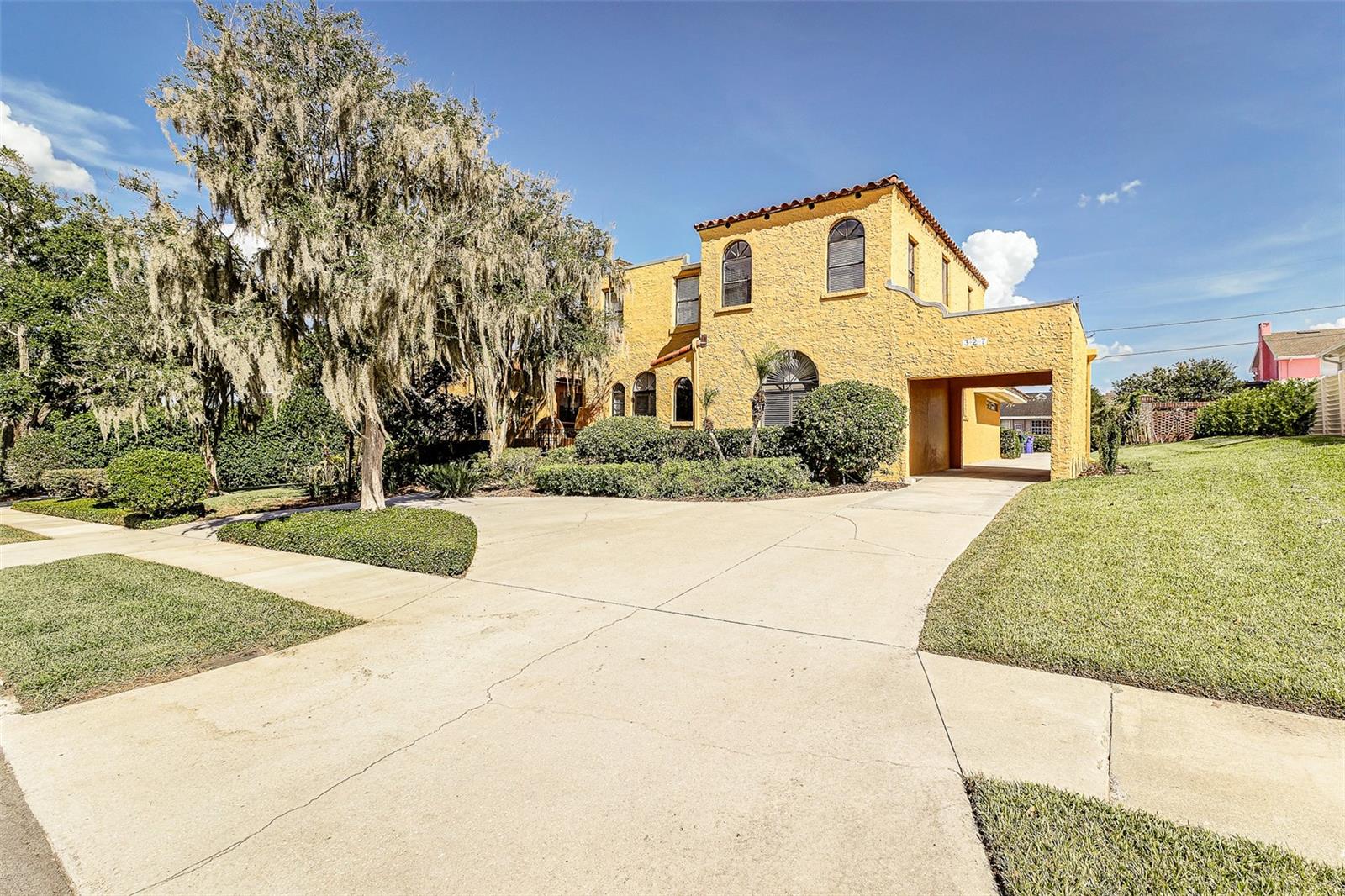 327 MIRAMAR ROAD