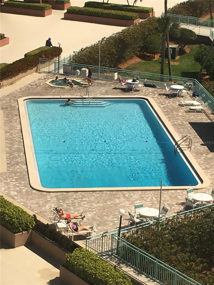 KEY CAPRI CONDO - Residential