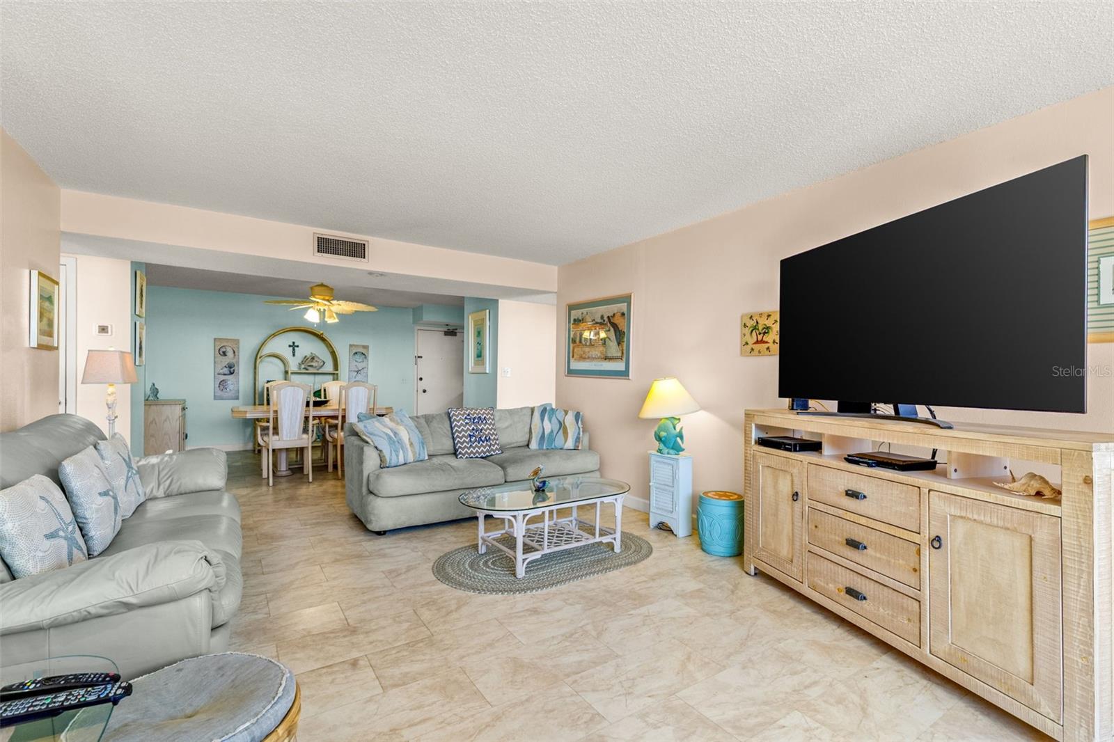 KEY CAPRI CONDO - Residential