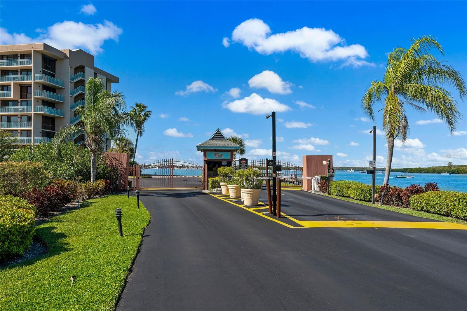 KEY CAPRI CONDO - Residential