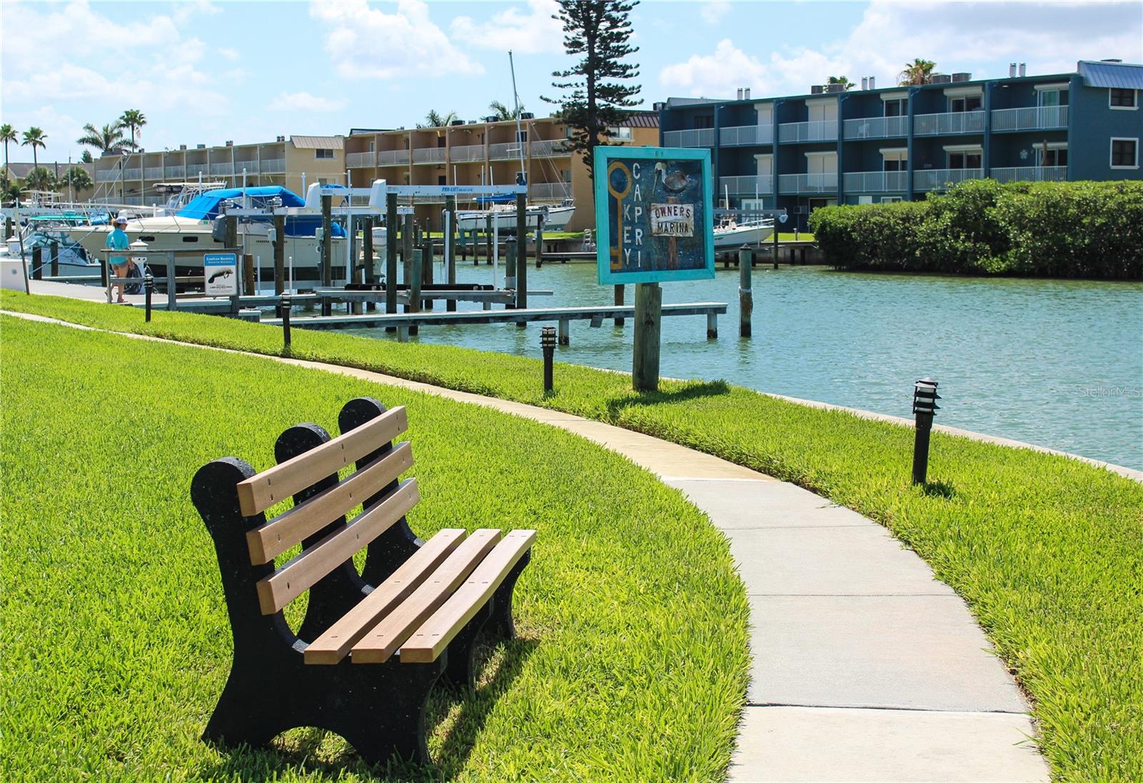 KEY CAPRI CONDO - Residential