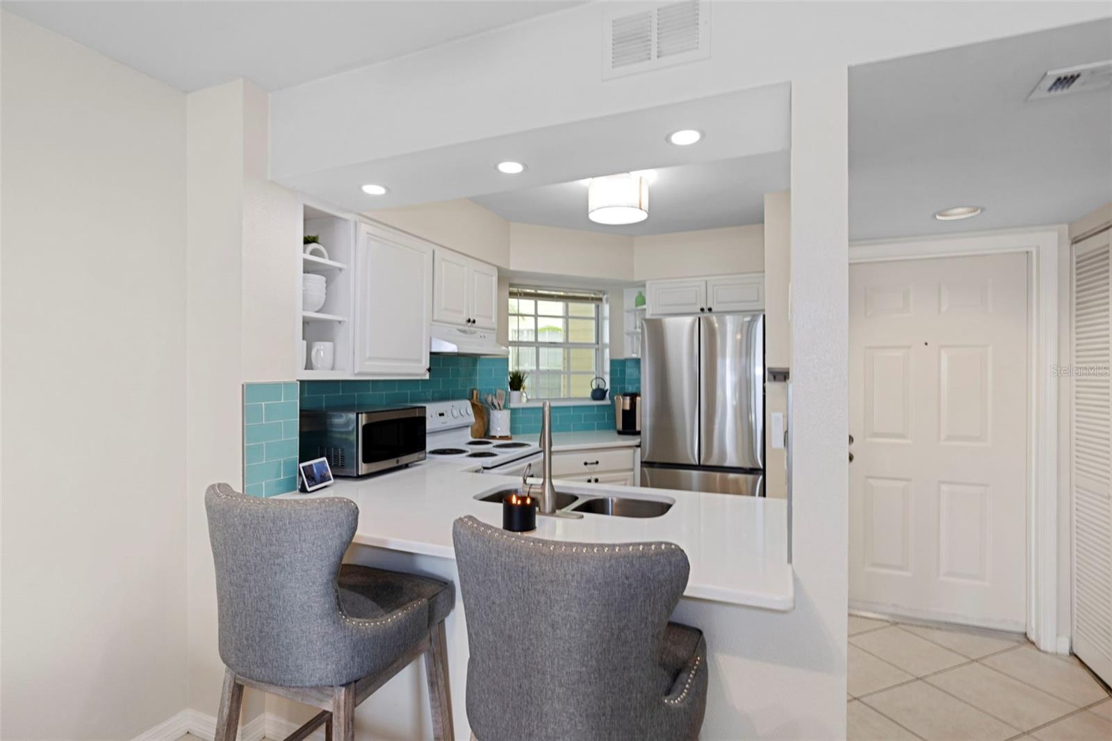 6915 STONES THROW CIRCLE N 3104
