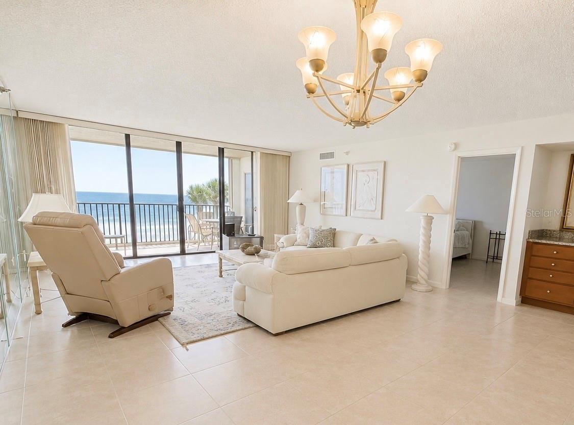 2675 GULF OF MEXICO DRIVE 203