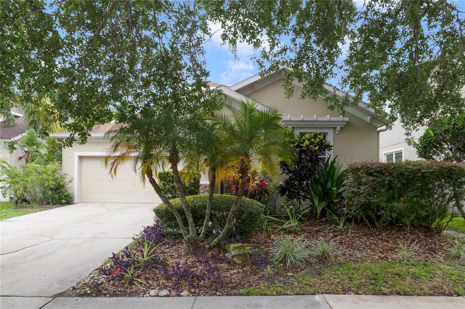 13850 AMELIA POND DRIVE