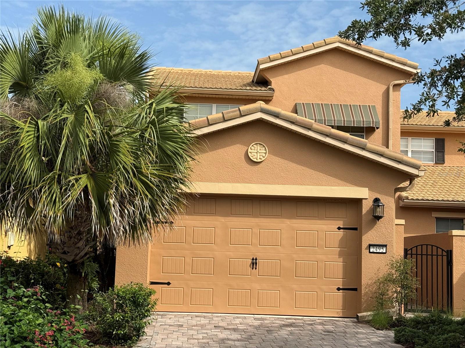 2495 PALM TREE DRIVE