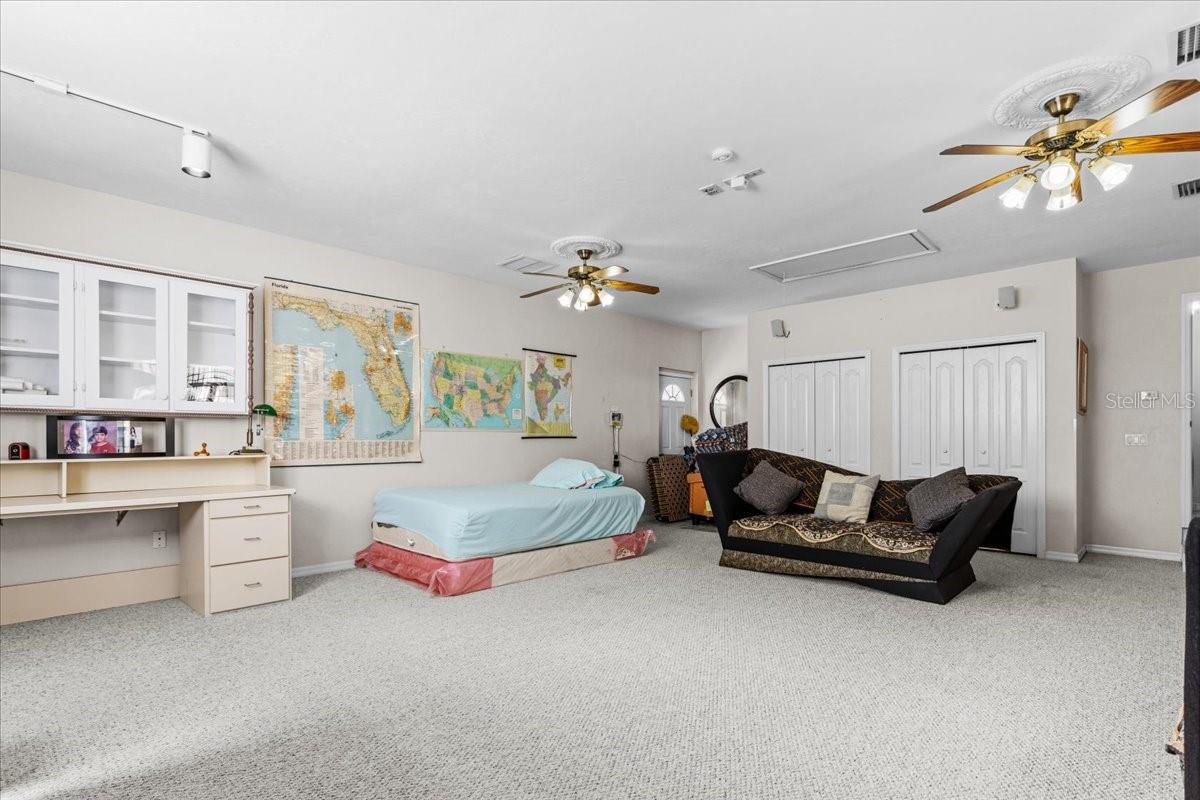 FAIRWAY VIEW SUB - Residential