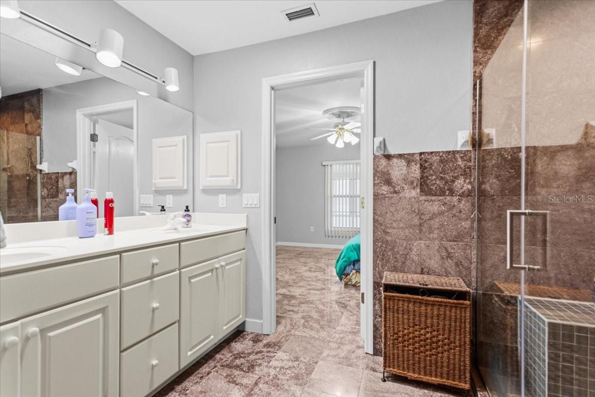 FAIRWAY VIEW SUB - Residential