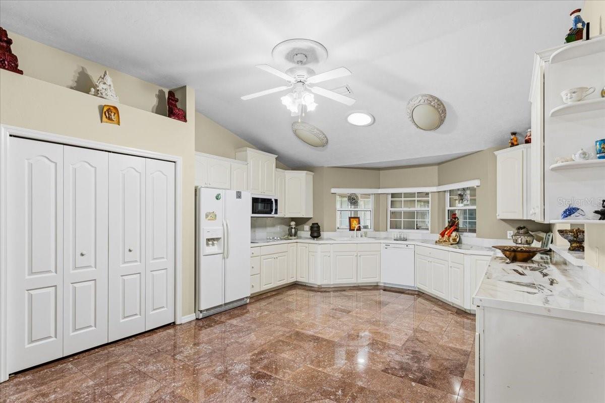 FAIRWAY VIEW SUB - Residential