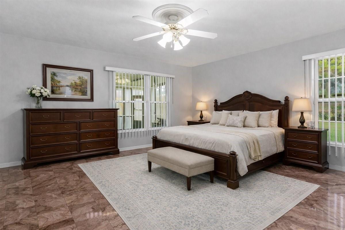 FAIRWAY VIEW SUB - Residential