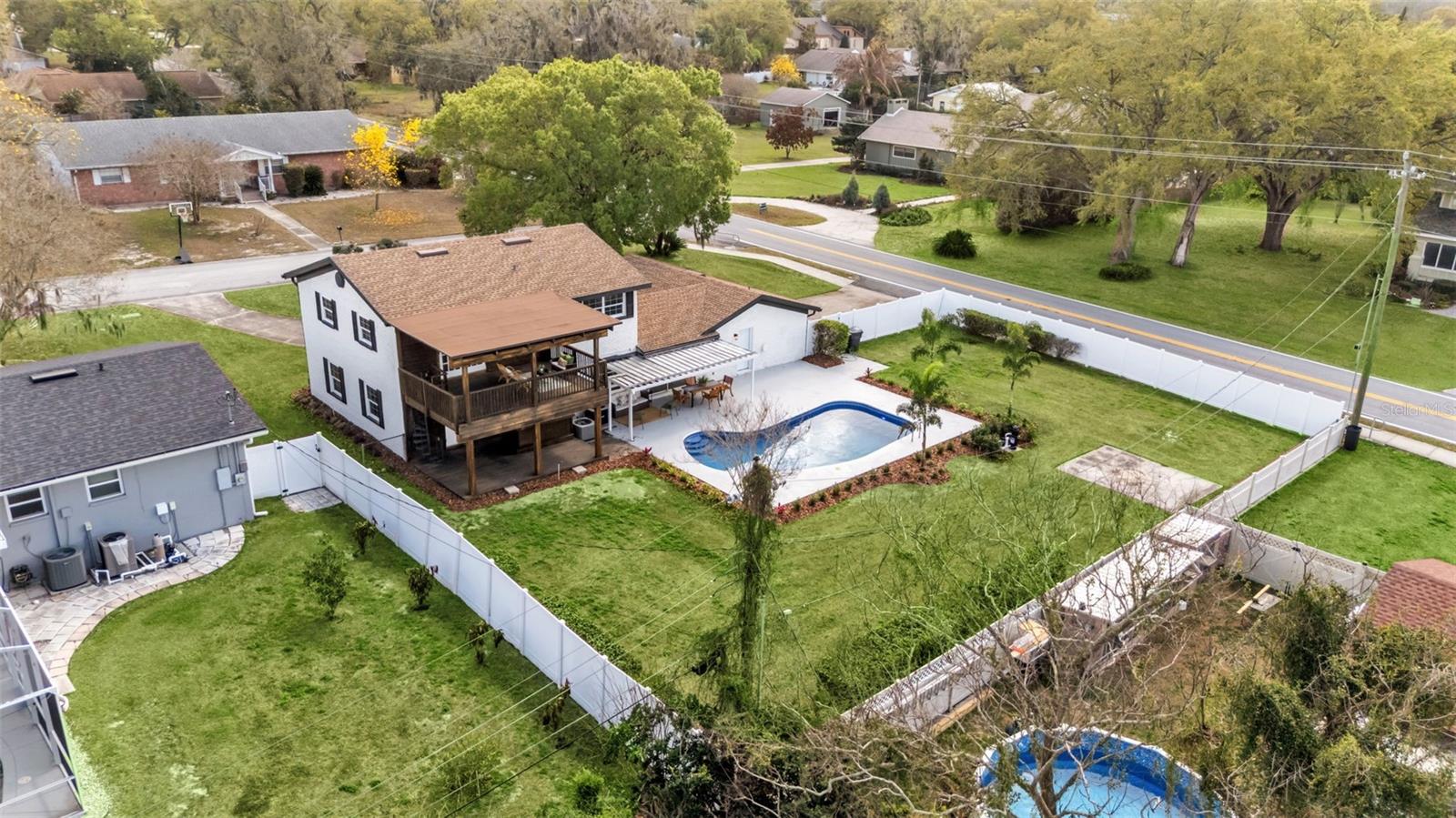 SANDRA HEIGHTS - Residential