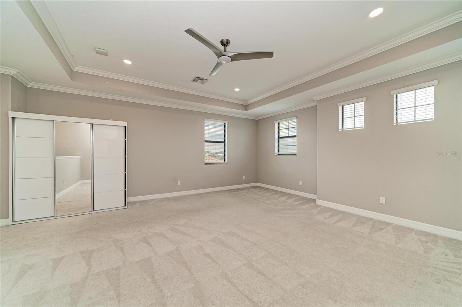 LAKEWOOD NATIONAL GOLF CULB PH II - Residential