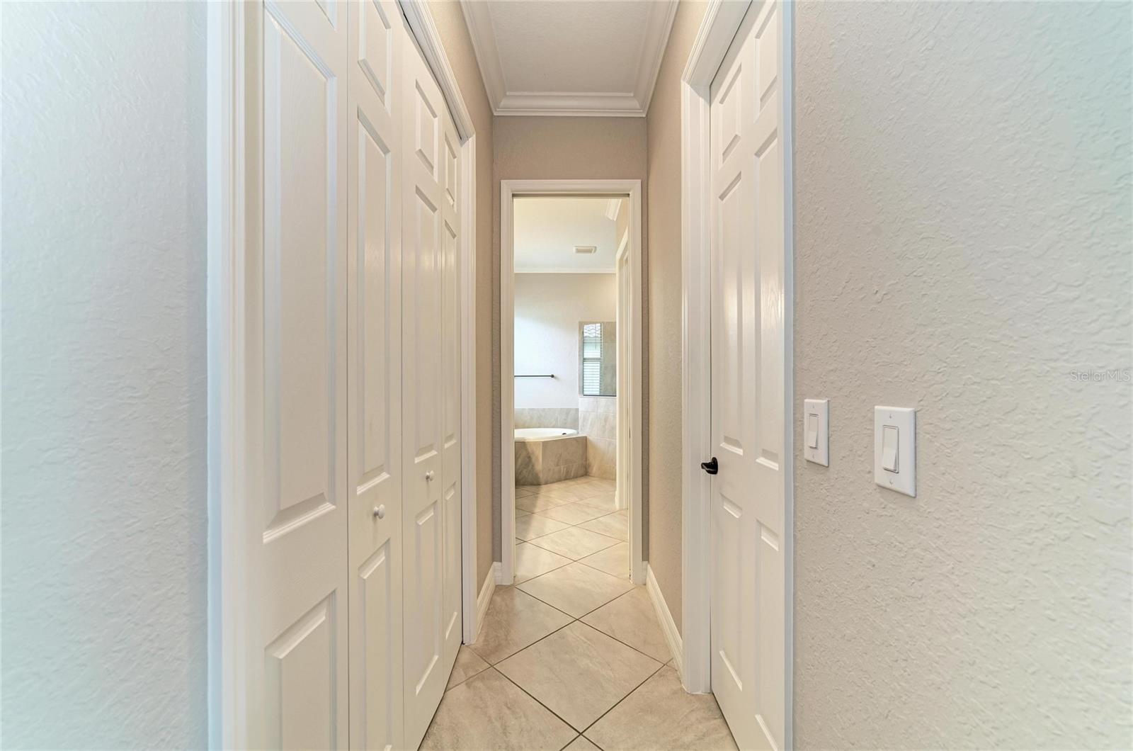 LAKEWOOD NATIONAL GOLF CULB PH II - Residential