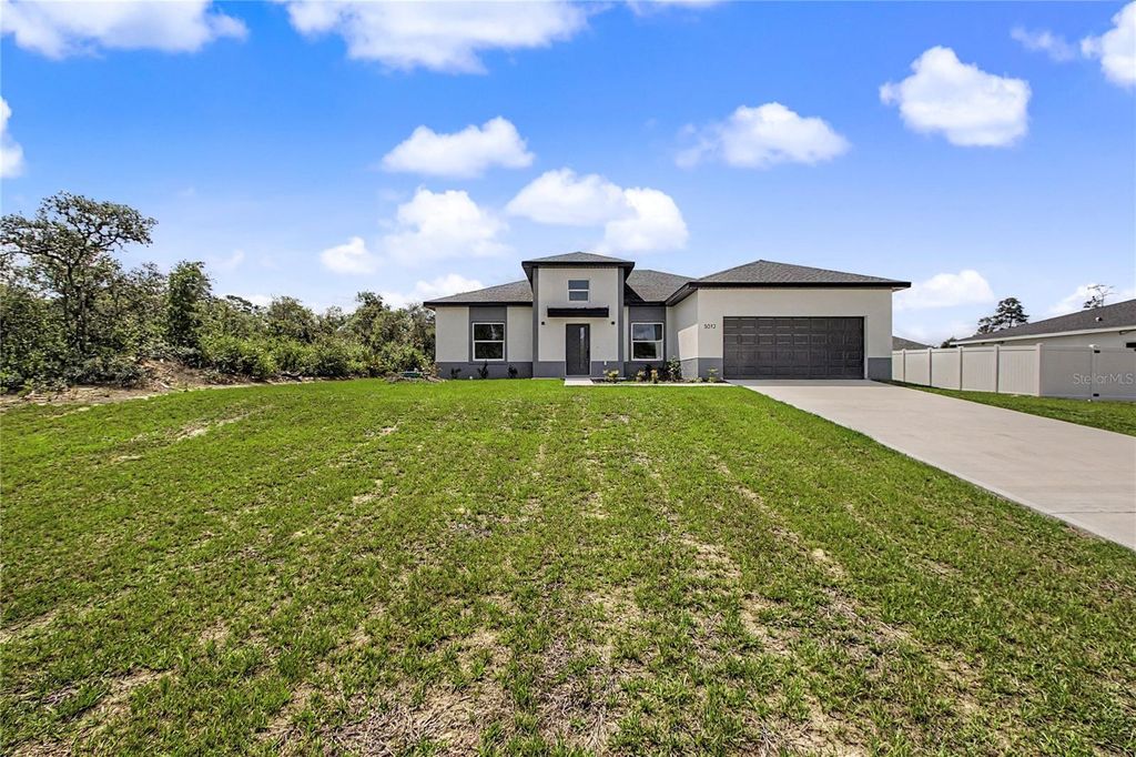 Photo of 3012 SW 162nd Street Road, Ocala, FL 34473 (MLS # OM724658)