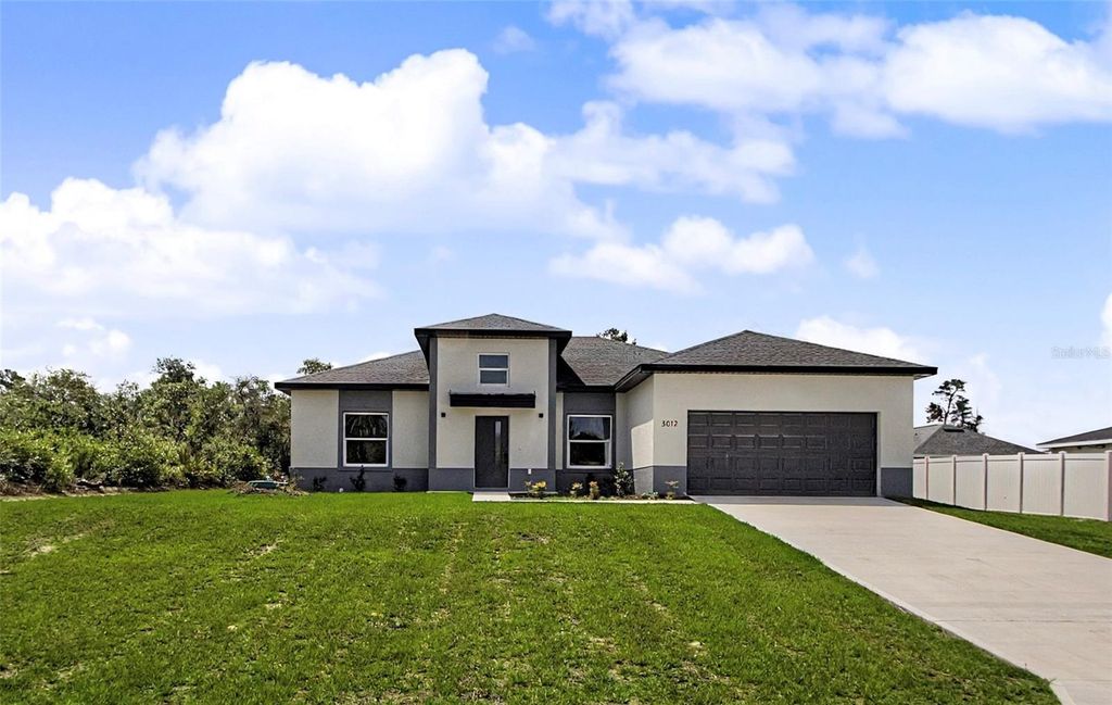 Photo of 3012 SW 162nd Street Road, Ocala, FL 34473 (MLS # OM724658)