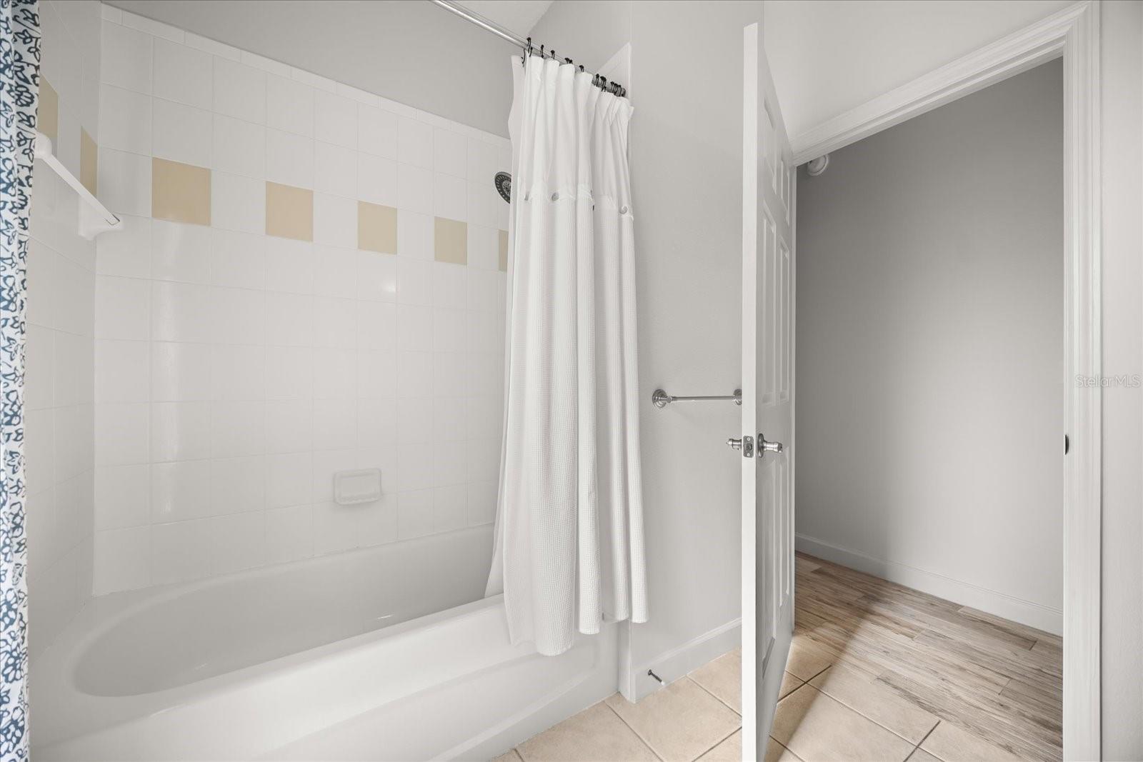 LAURELS MOUNT DORA 45/98 - Residential