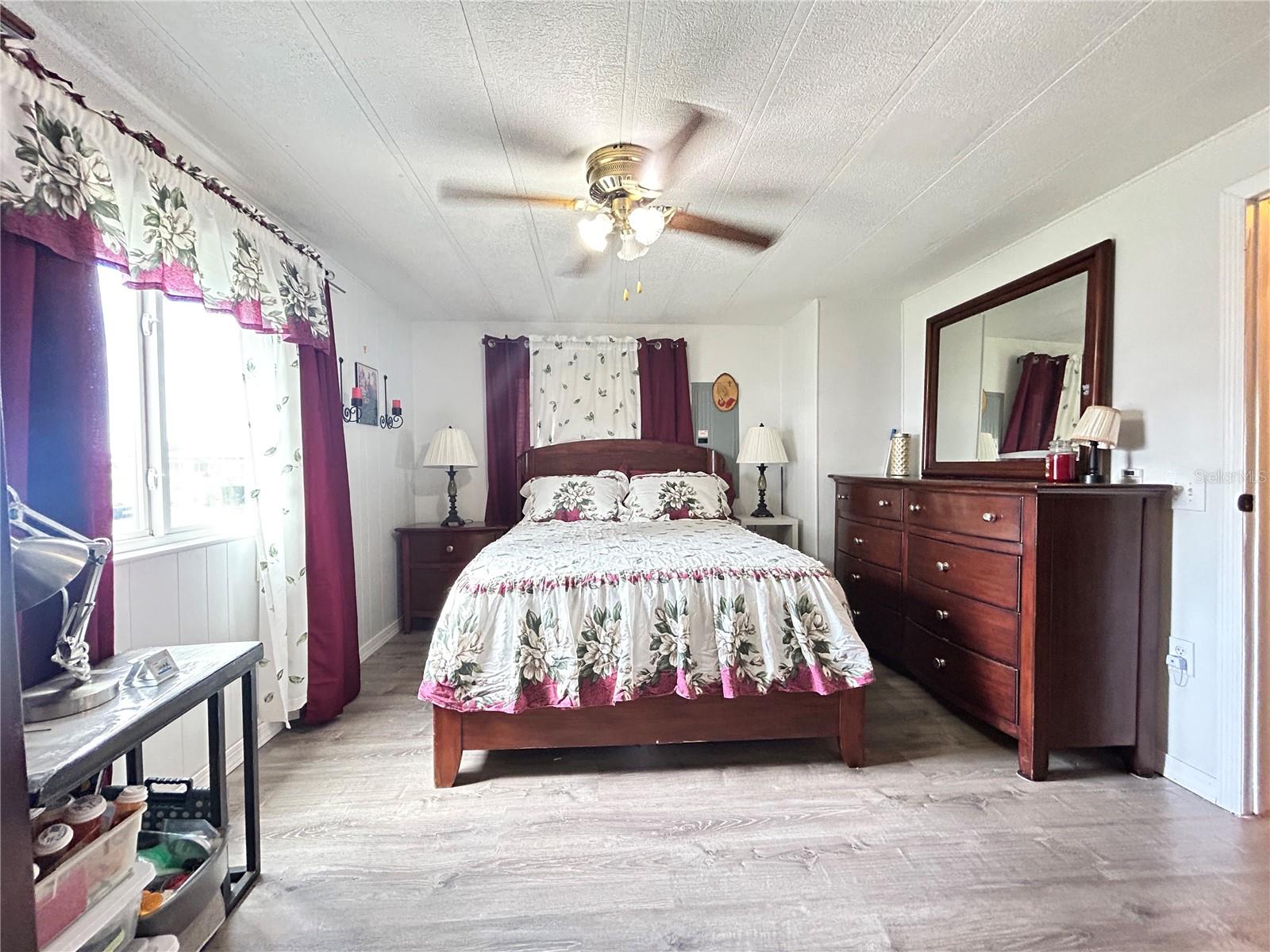 TANGLEWOOD MOBILE VILLAGE - Residential