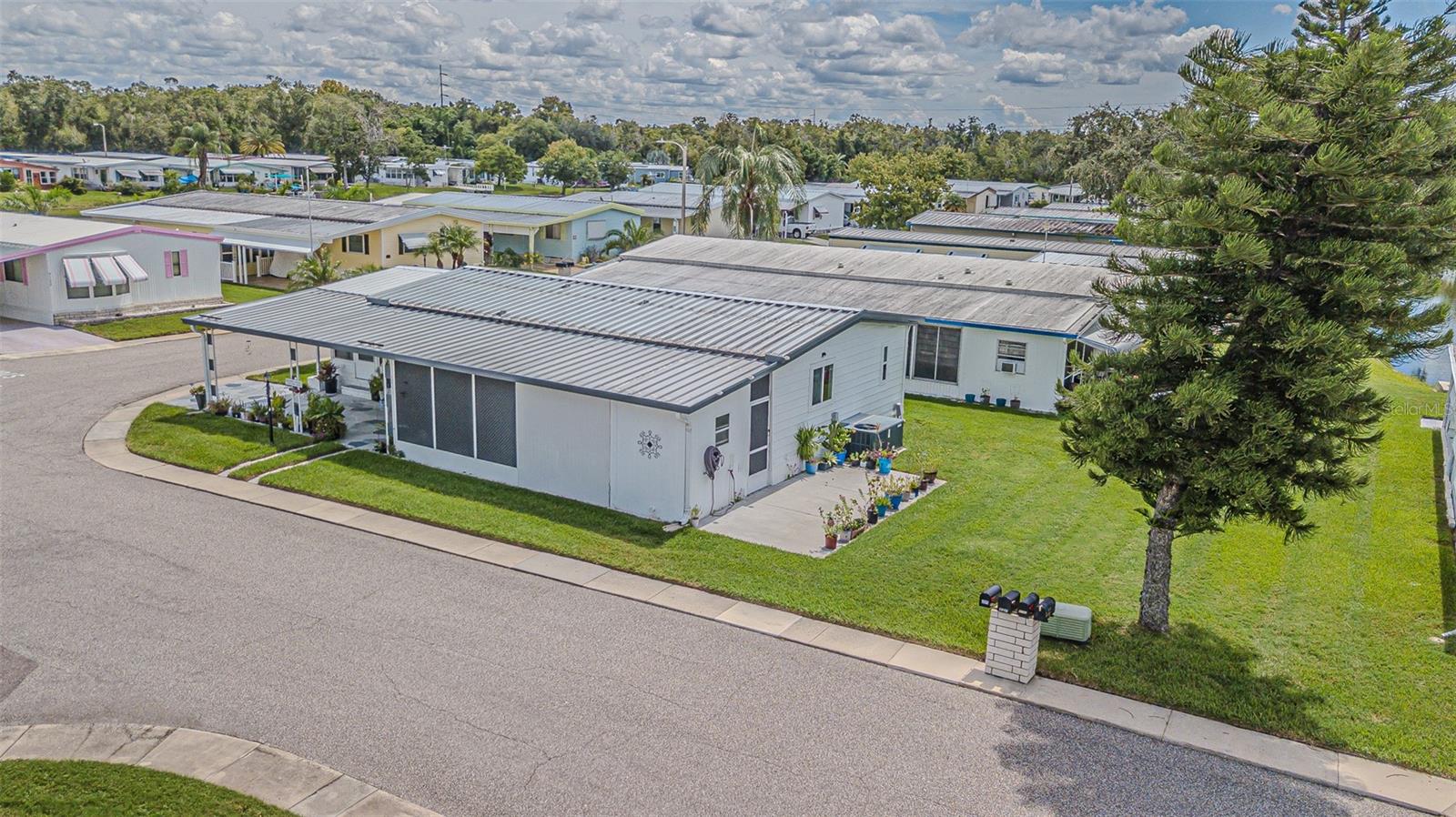 TANGLEWOOD MOBILE VILLAGE - Residential