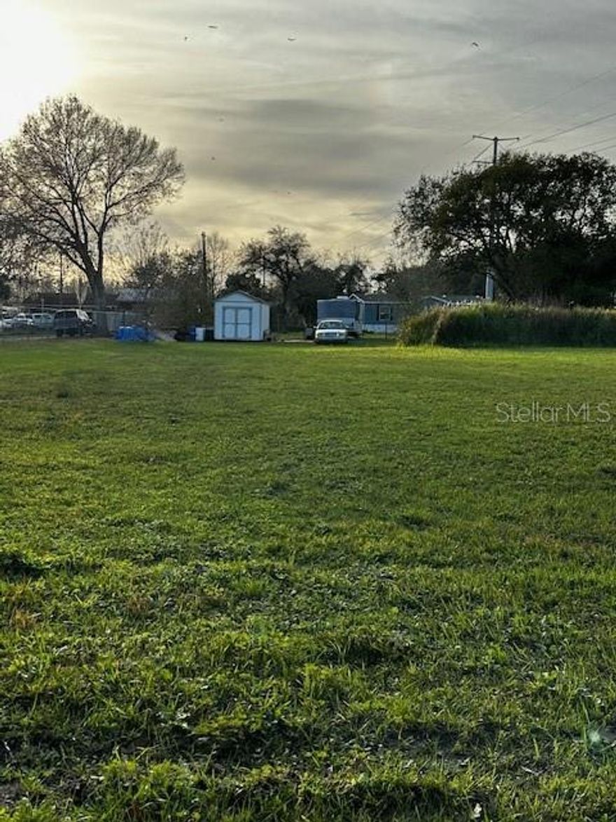 Come build your dream home or bring your mobile home. Lot has 100x200sq ft mol and well maintained being clean and cut on a monthly basis. Property has county water, needs septic. This is excellent for someone who has a mobile home and needs a place to put it. Property has no CDD, no HOA...owner finance available.