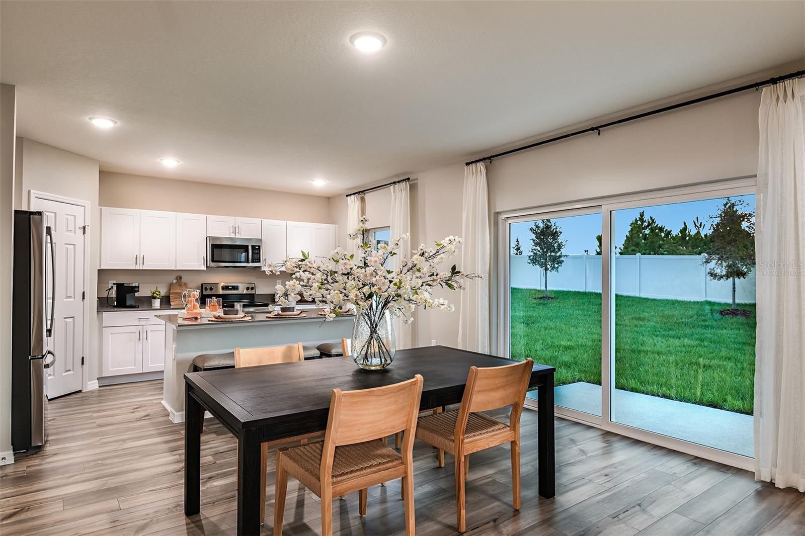 SCENIC TERRACE - Residential