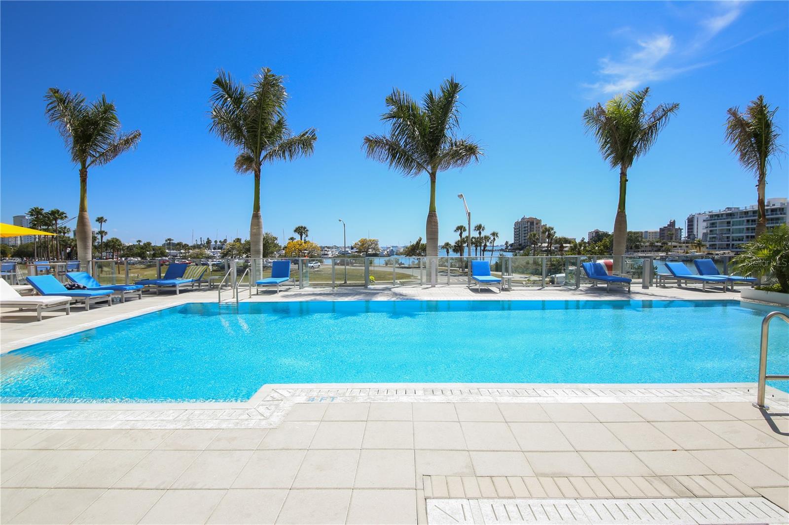 VUE SARASOTA BAY - Residential