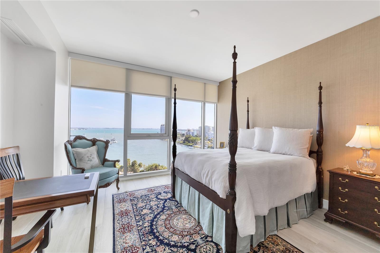 VUE SARASOTA BAY - Residential