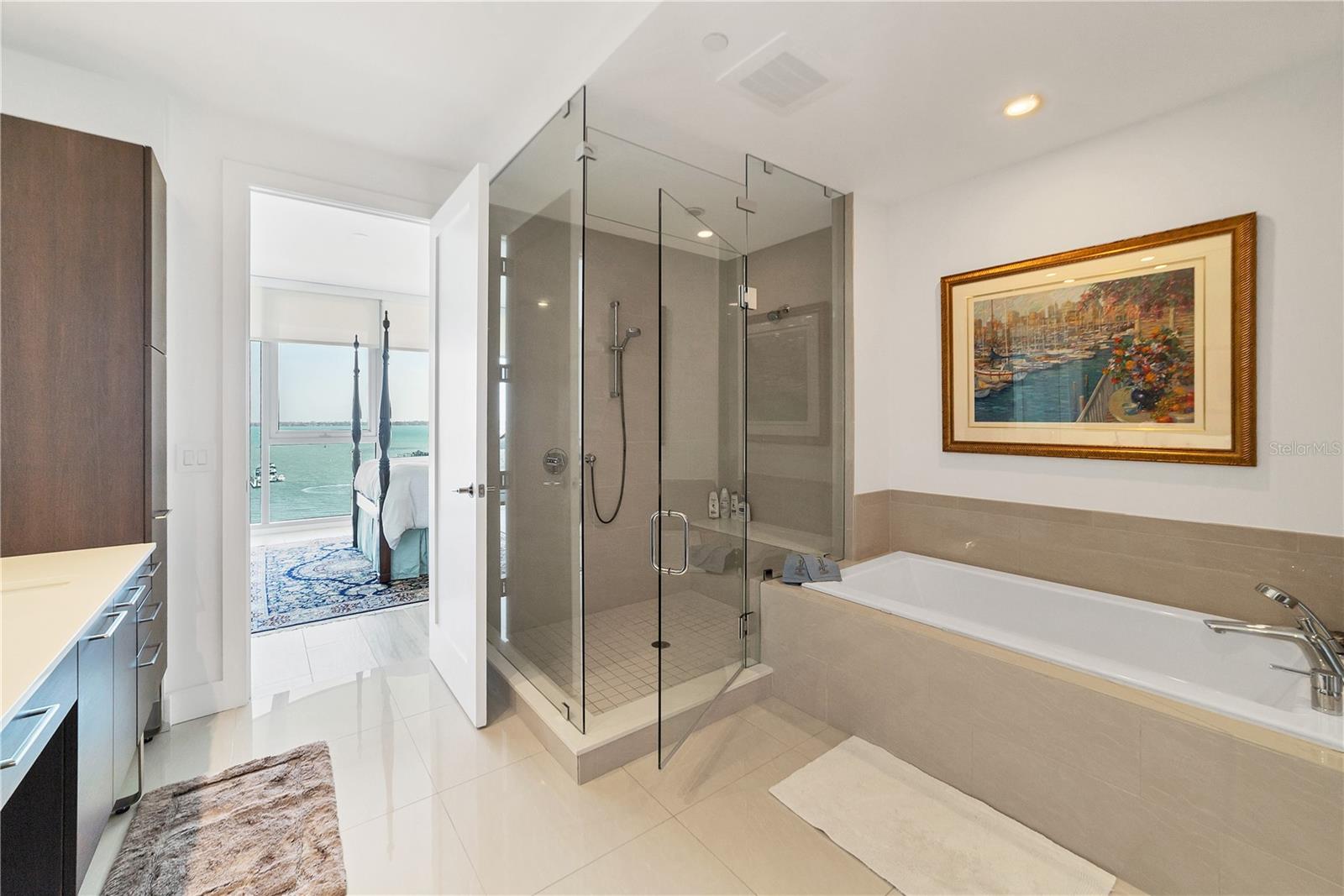 VUE SARASOTA BAY - Residential