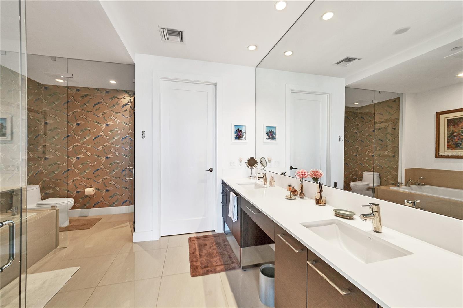 VUE SARASOTA BAY - Residential