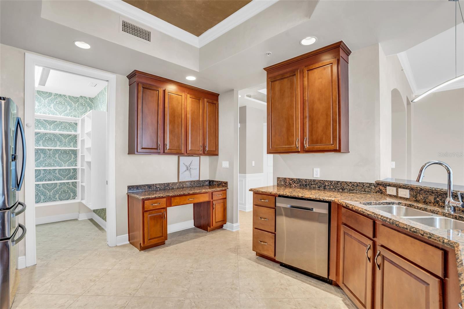 2090 W 1ST STREET H2908