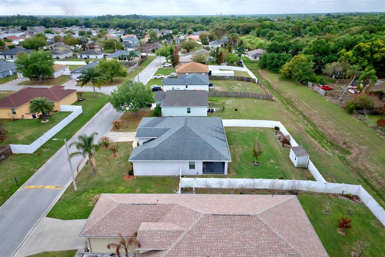 GARDENS PH 01 - Residential