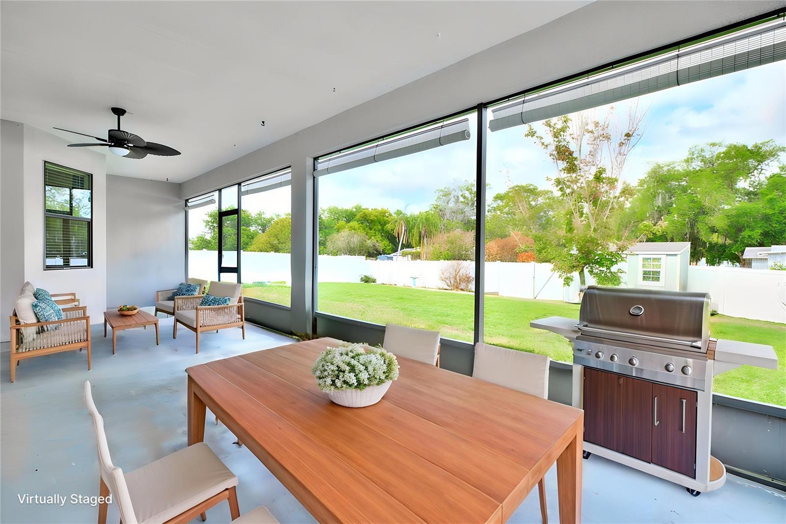 GARDENS PH 01 - Residential