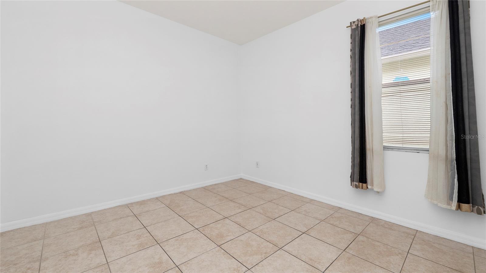 HIDDEN OAKS AT TEMPLE TERRACE PHASE 1 - Residential