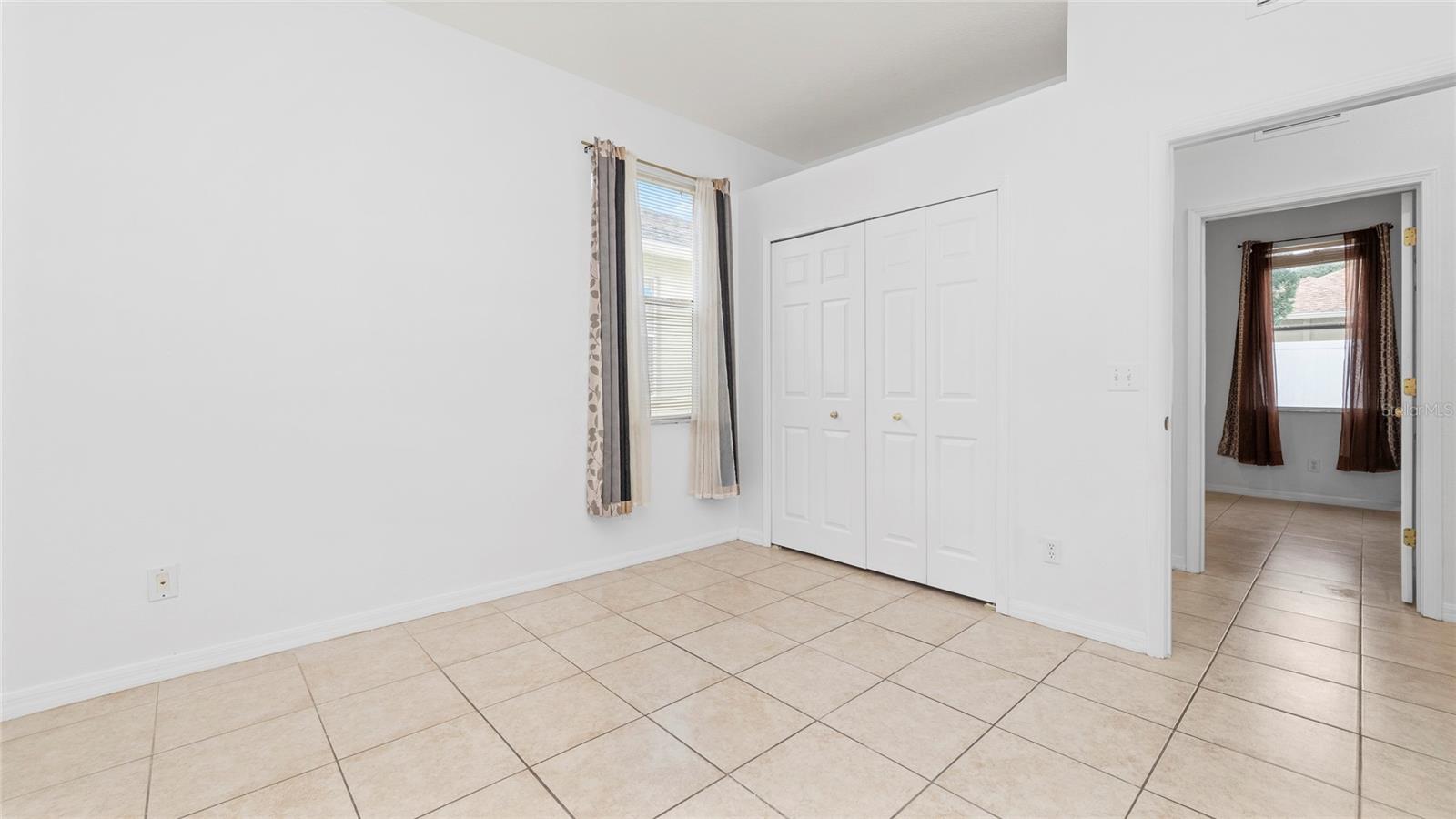 HIDDEN OAKS AT TEMPLE TERRACE PHASE 1 - Residential