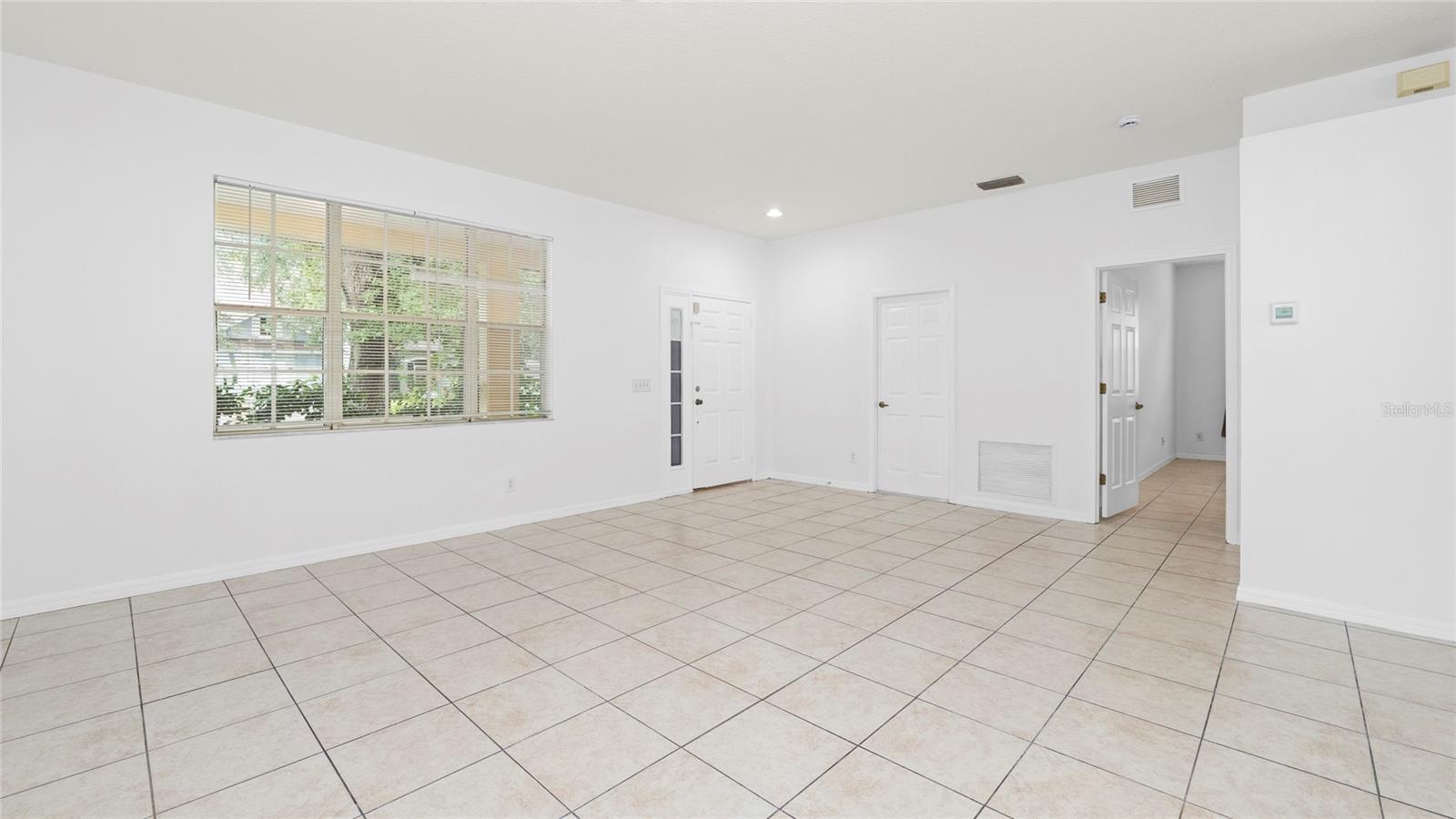 HIDDEN OAKS AT TEMPLE TERRACE PHASE 1 - Residential