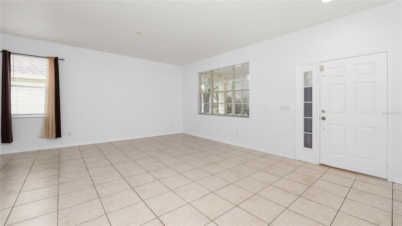 HIDDEN OAKS AT TEMPLE TERRACE PHASE 1 - Residential