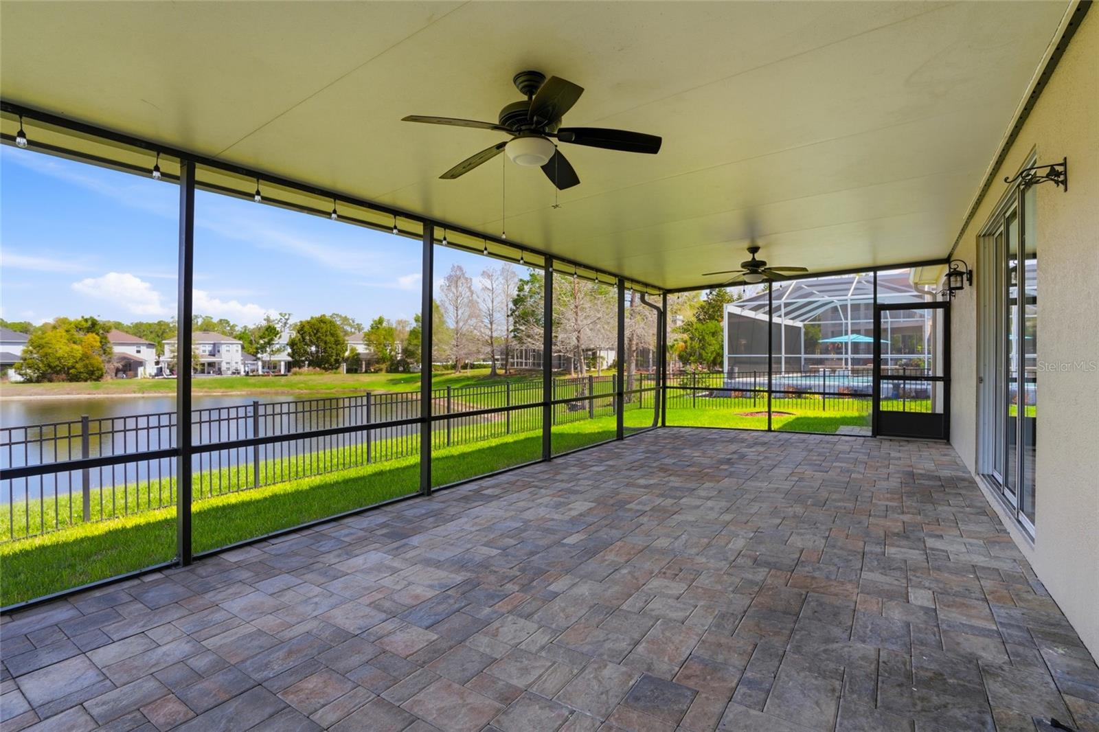 BOYETTE OAKS - Residential