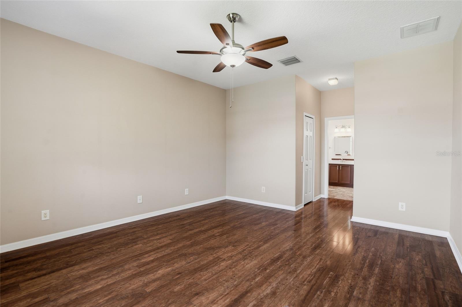 BOYETTE OAKS - Residential