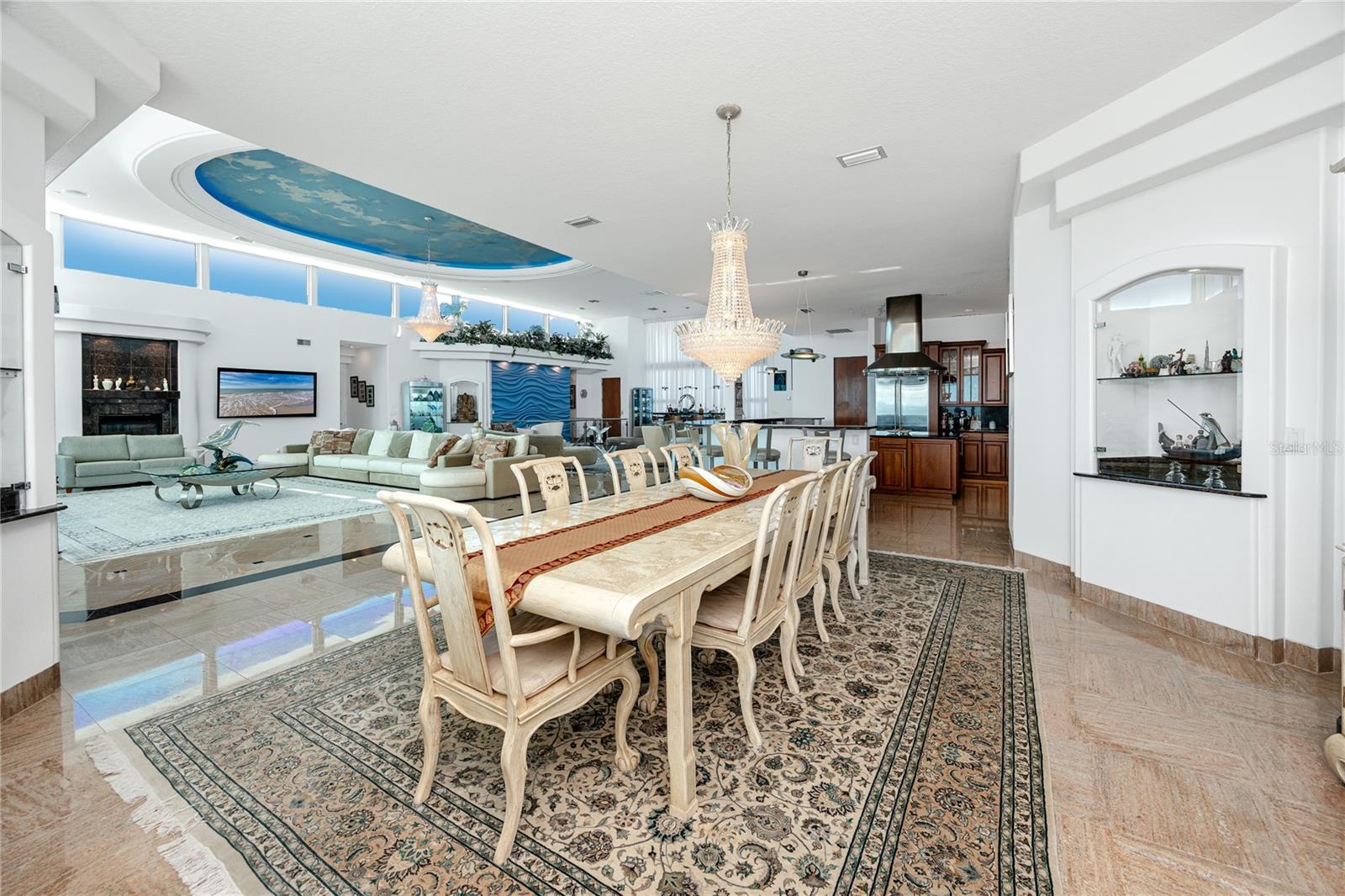 ESPLANADE ON THE BAY - Residential