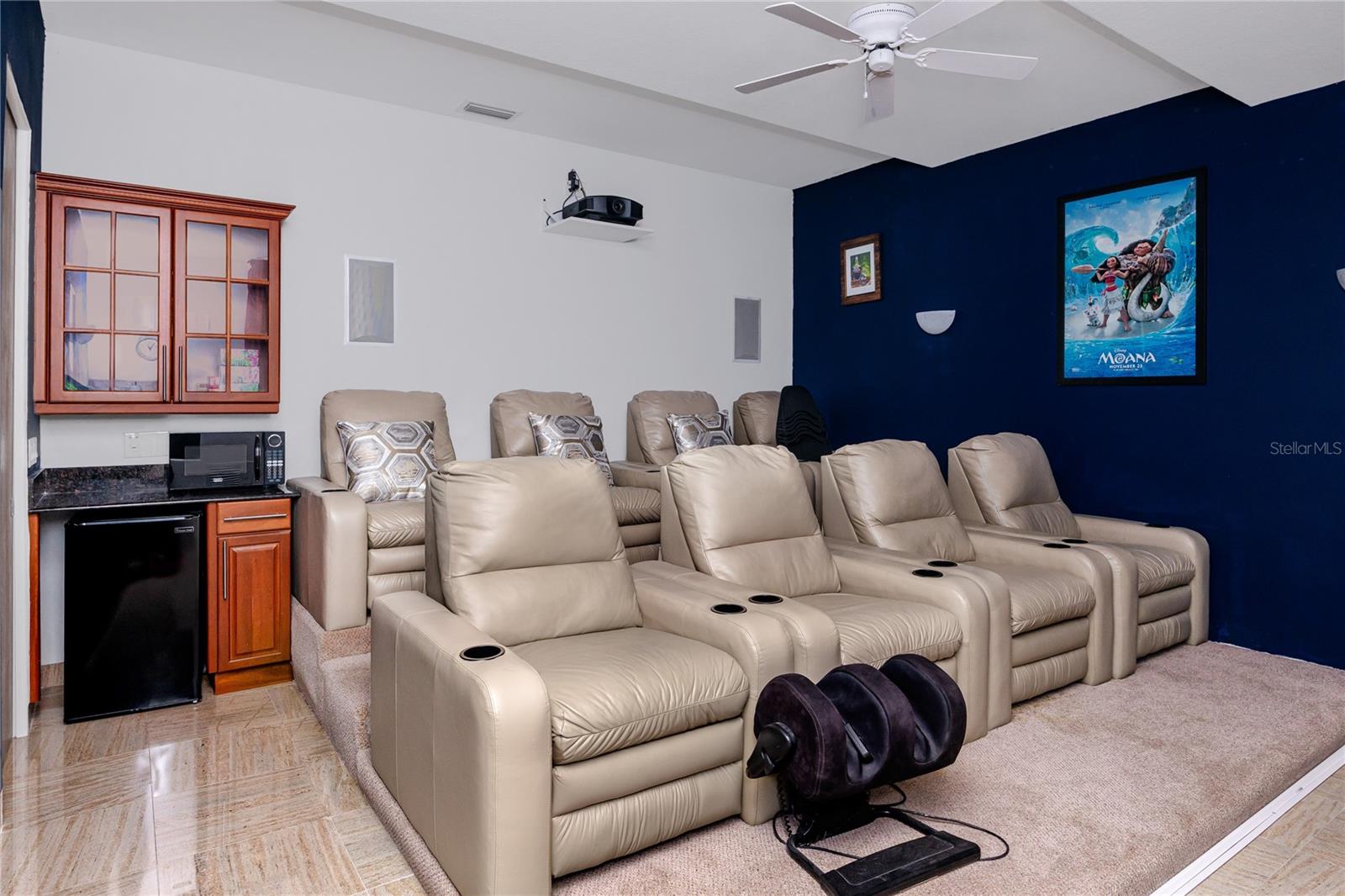 ESPLANADE ON THE BAY - Residential