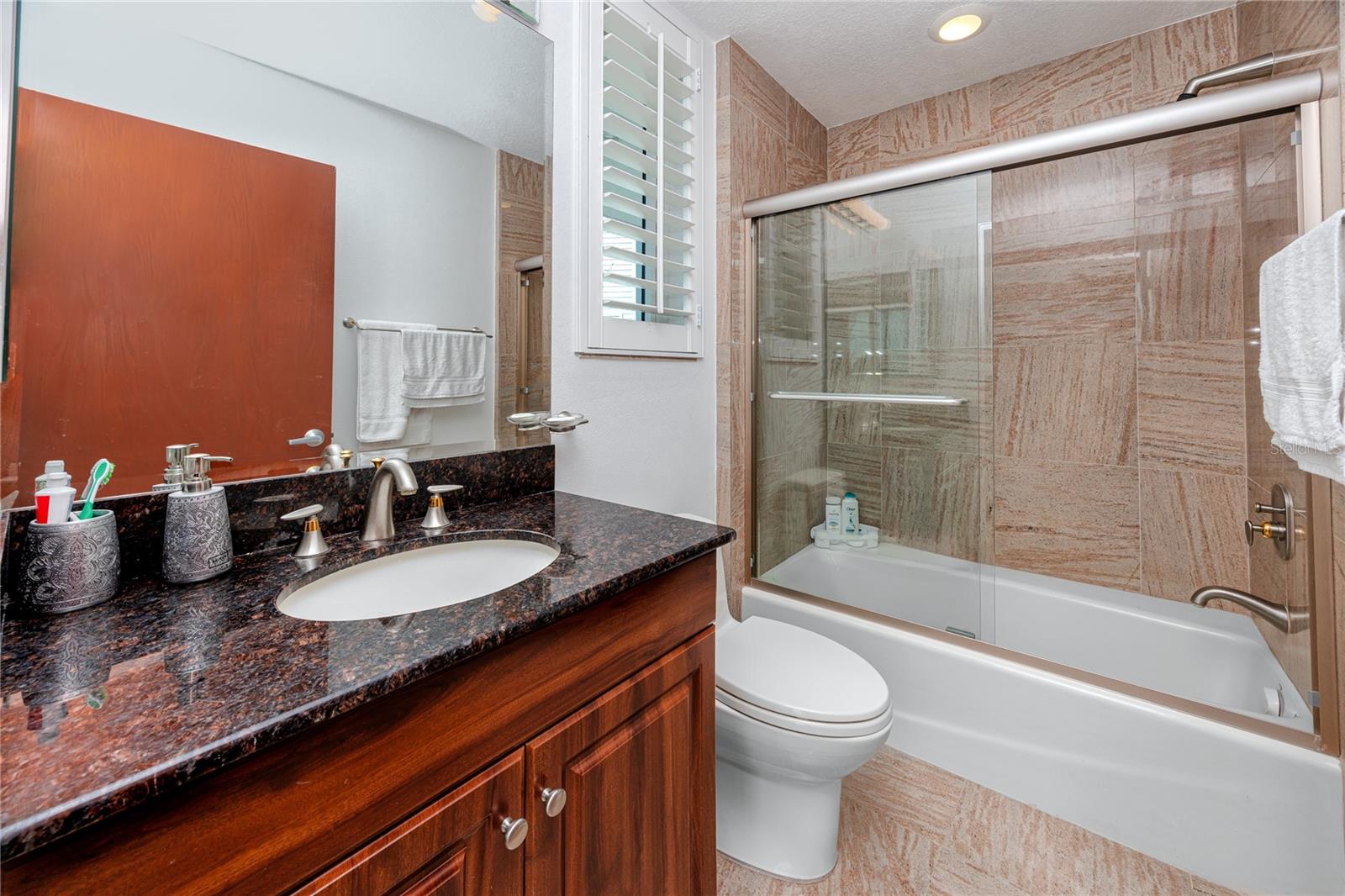 ESPLANADE ON THE BAY - Residential